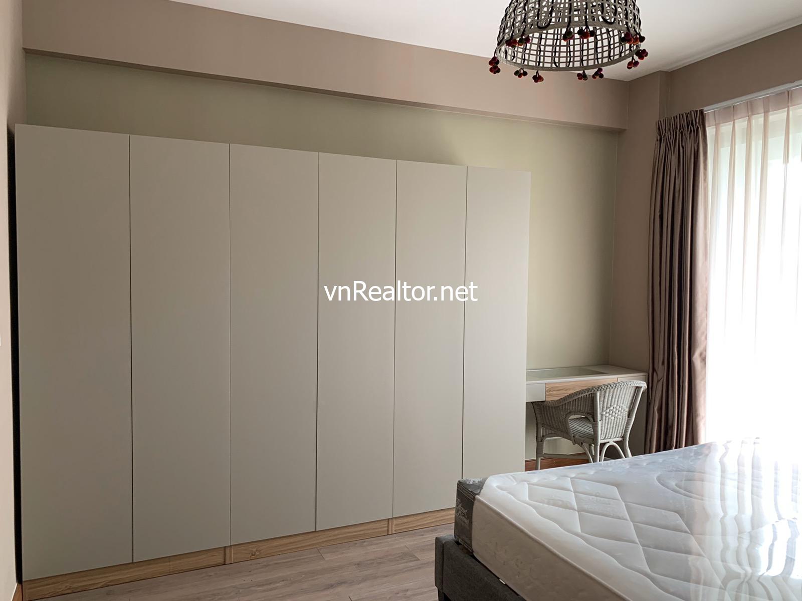Nice apartment in Riverpark Premier, Phu My Hung, Dist.7